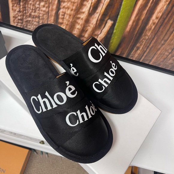 Authentic CHLOE Leather mules - Picture 12 of 13